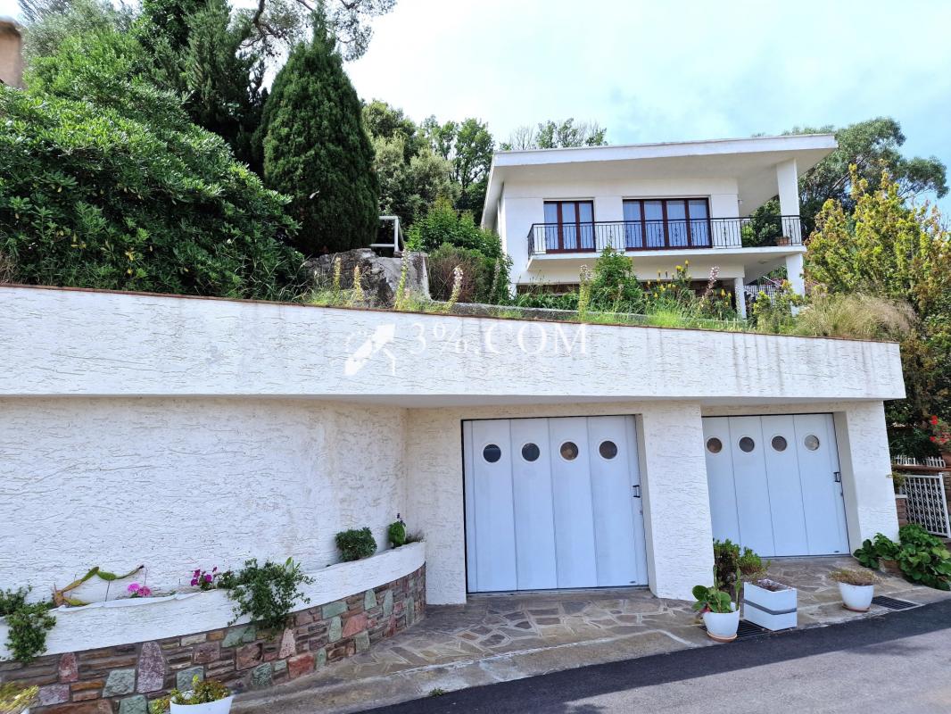 Maison à vendre, 8 pièces, 152 m², Saint Raphael