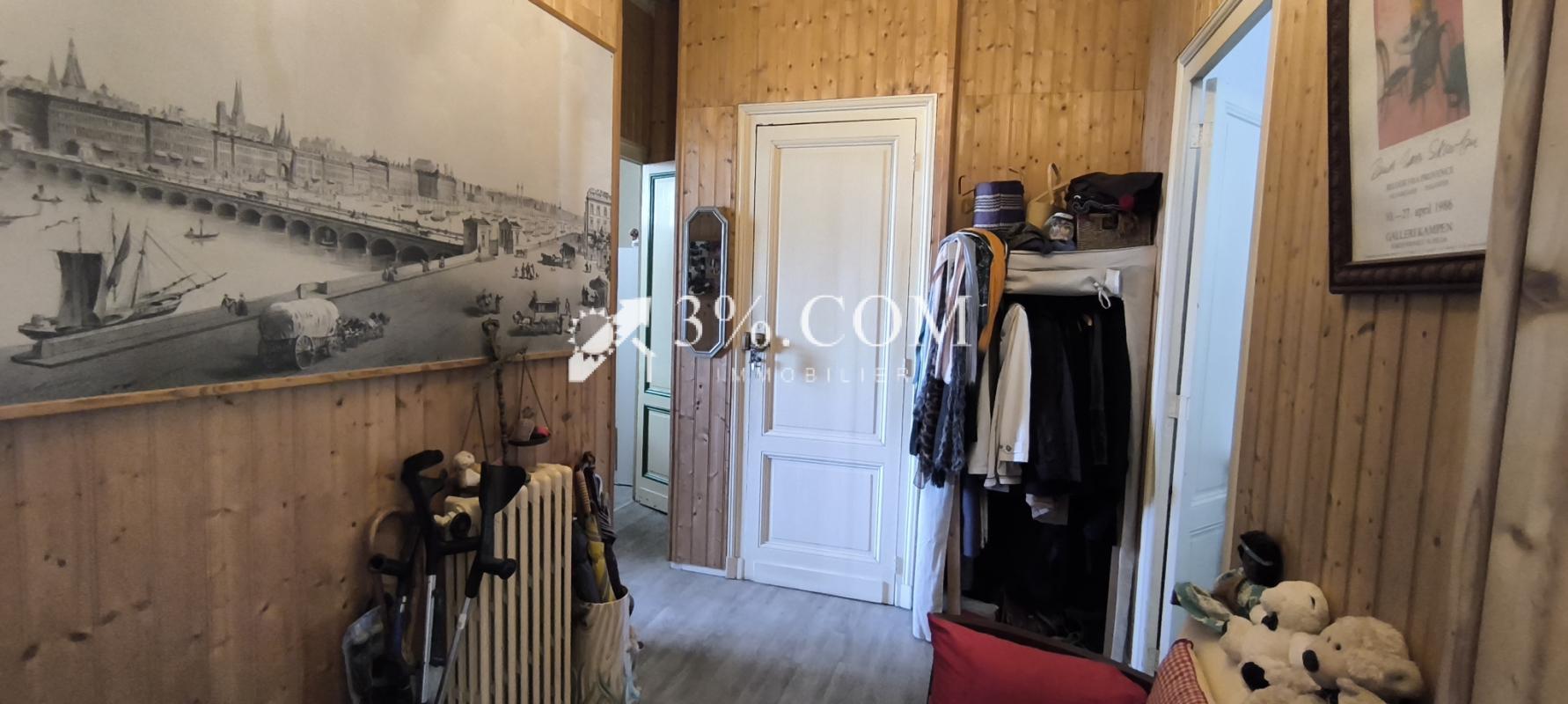 Appartement T5 de 116 m2 avec véranda et jardin privatif - Photo 2