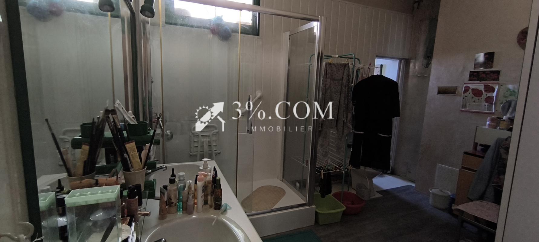 Appartement T5 de 116 m2 avec véranda et jardin privatif - Photo 5
