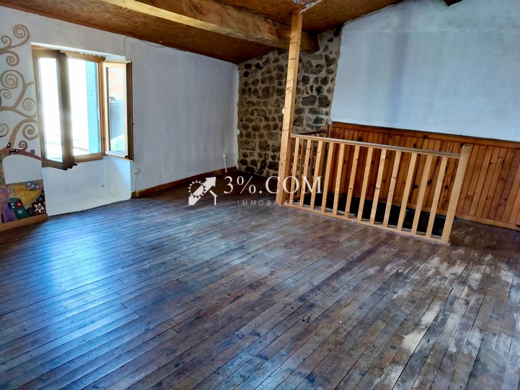 Maison de village en pierre de 60m2 avec deux chambres - Photo 4