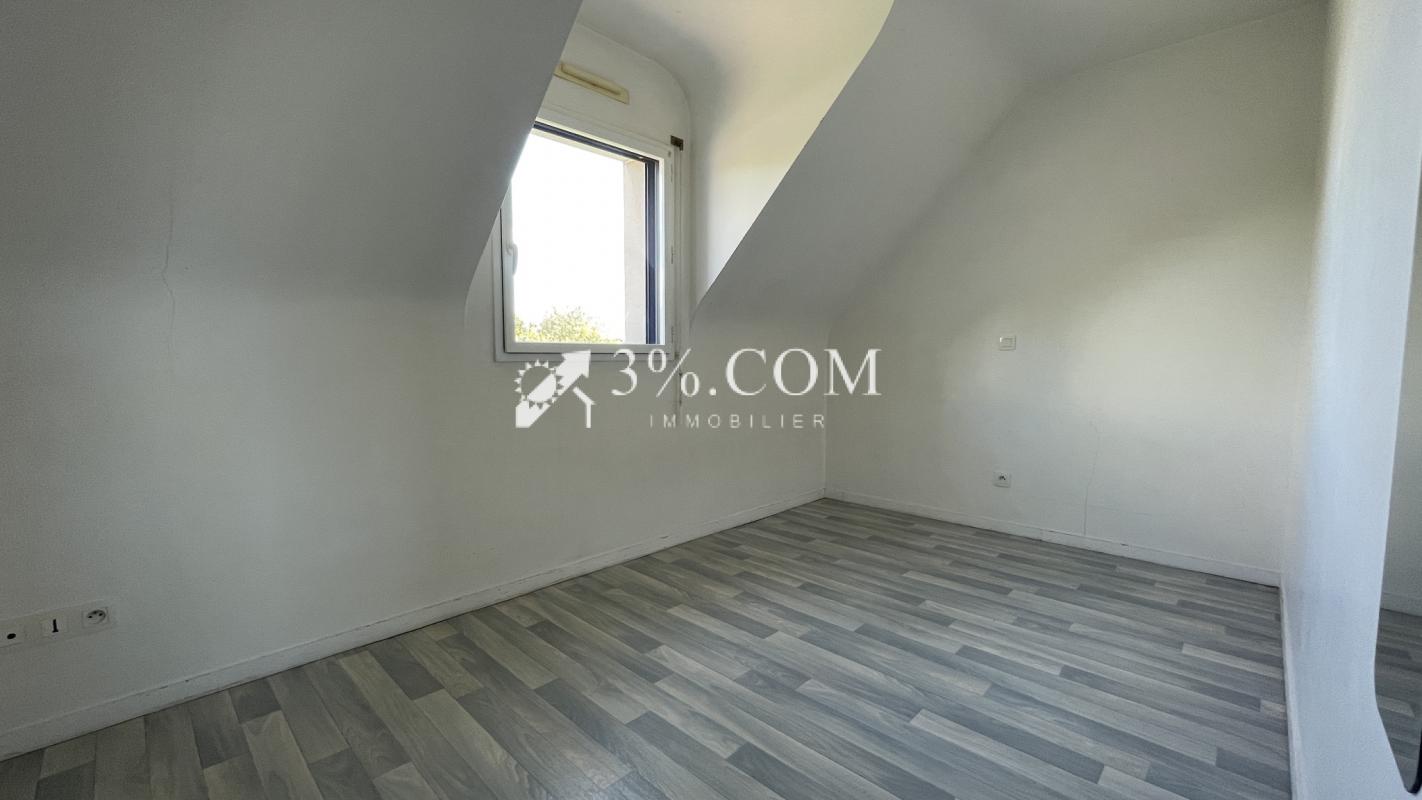 Bourg de Plougoumelen, maison avec 2 chambres - Photo 4