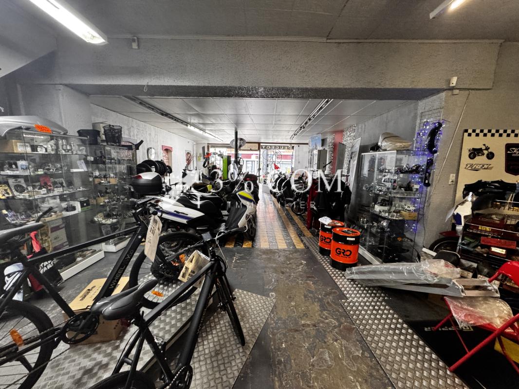 Immeuble de 220m2 avec commerce au Rdc à Bruay sur l'Escaut - Photo 2