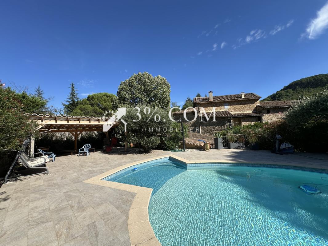 Maison à vendre, 9 pièces, 242 m², Anduze