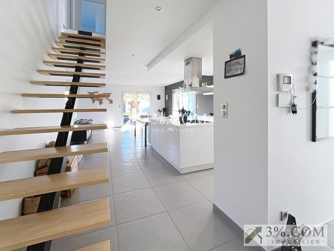 Villa contemporaine150m2 avec piscine - terrain 800m2 - Photo 4