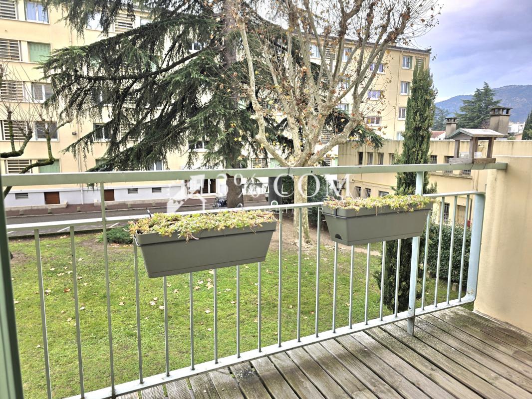 Appartement à vendre, 4 pièces, 68 m², Guilherand Granges