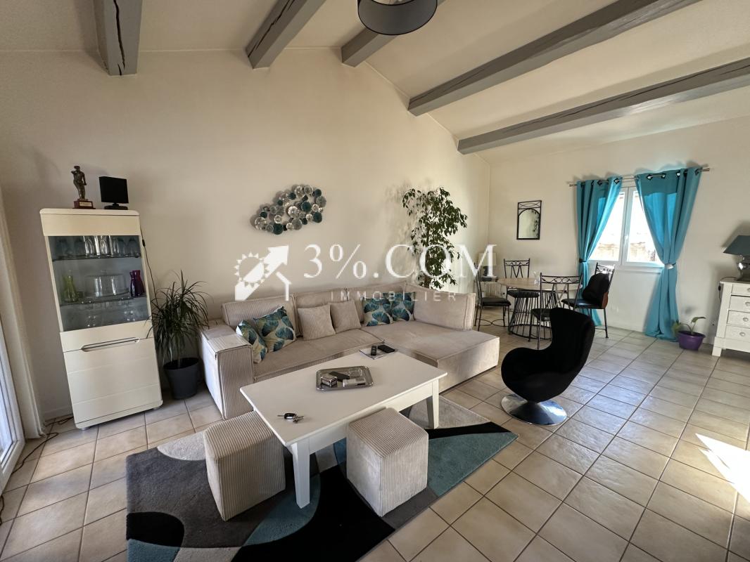 Maison plain pied avec garage, piscine et jardin attenant - Photo 3