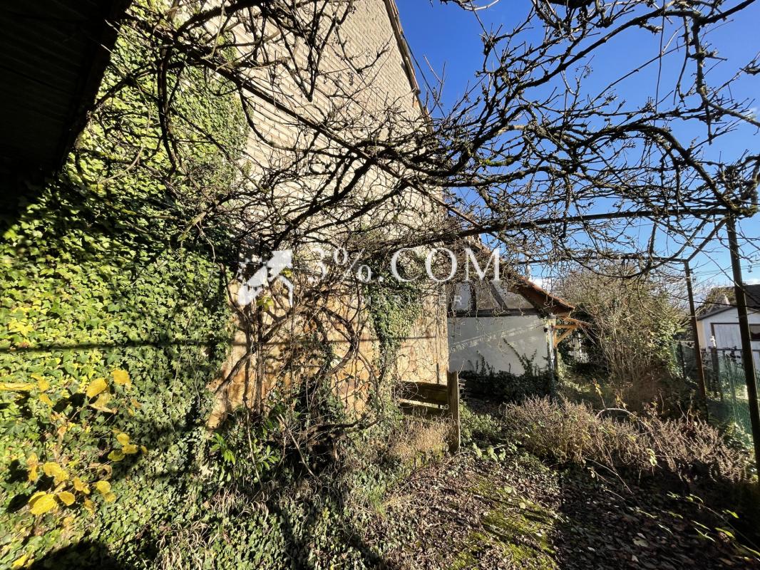 3%.COM   EXCLUSIVITÉ à GOERSDORF - maison à rénover + dépend - Photo 5