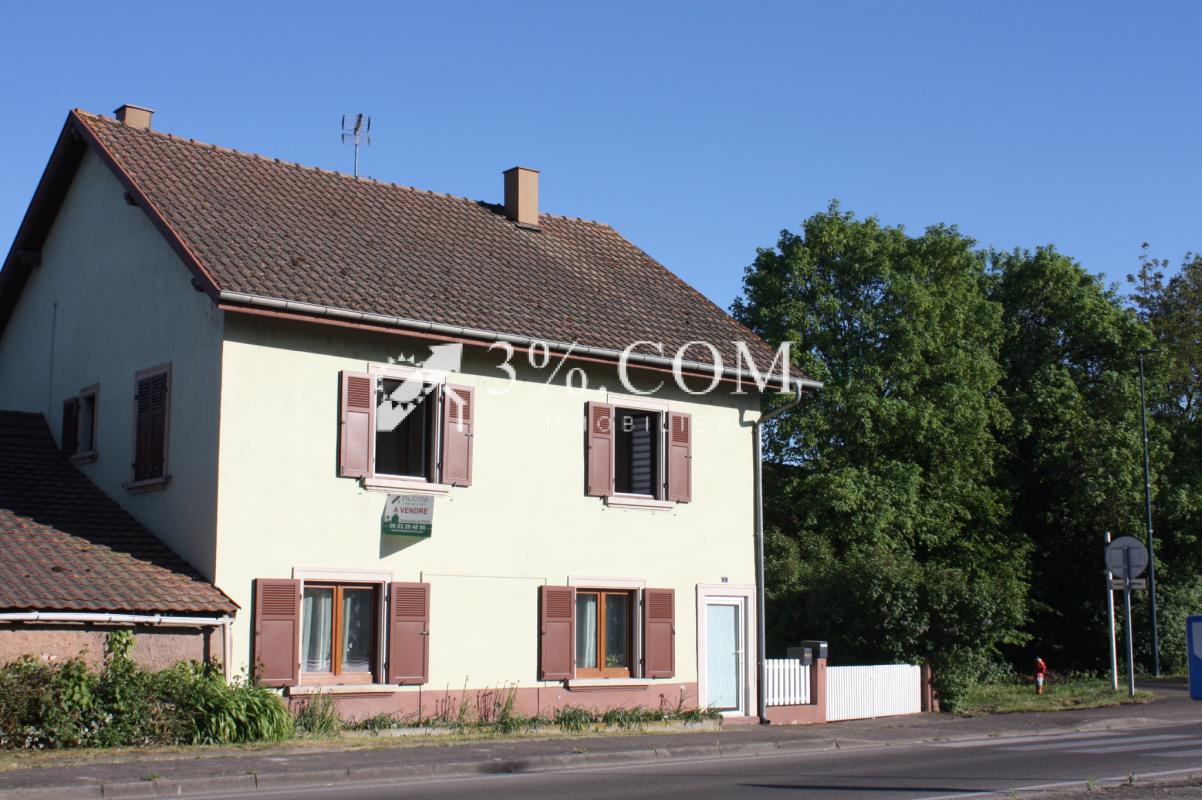 Maison de caractère 162 m2   combles aménageables   6,90 are - Photo 3