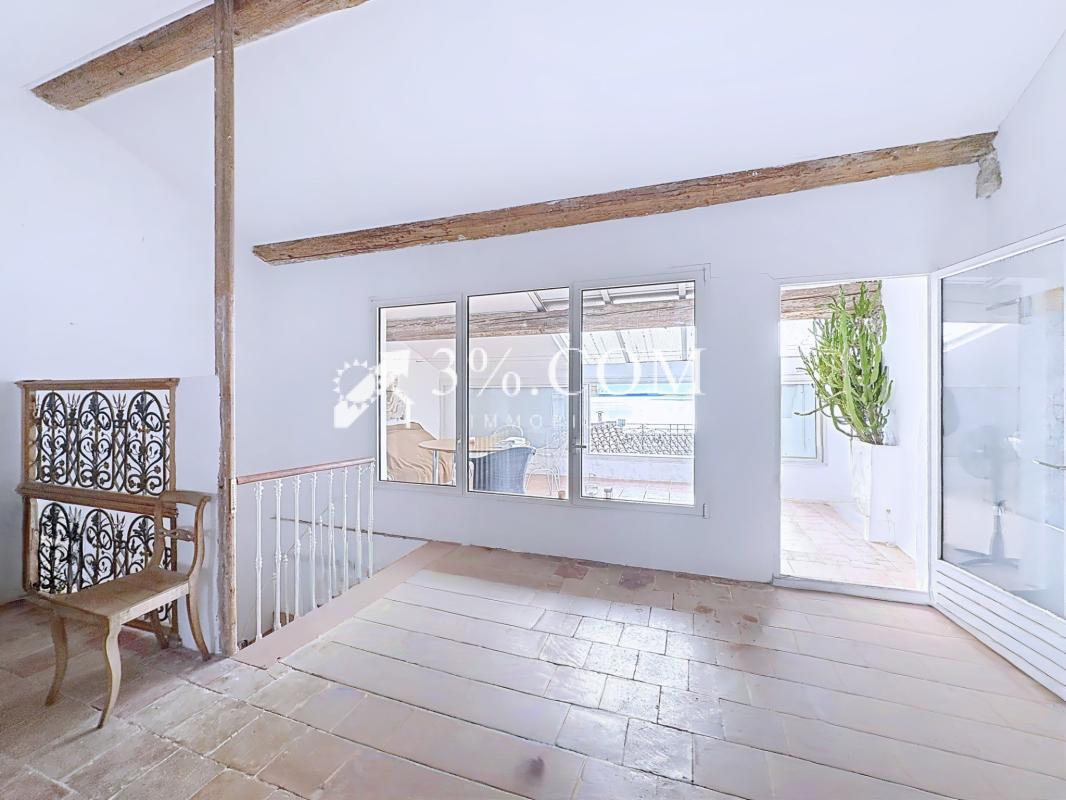 Maison atypique d'exception de 215 m2, 7 pièces, 3 chambres - Photo 2