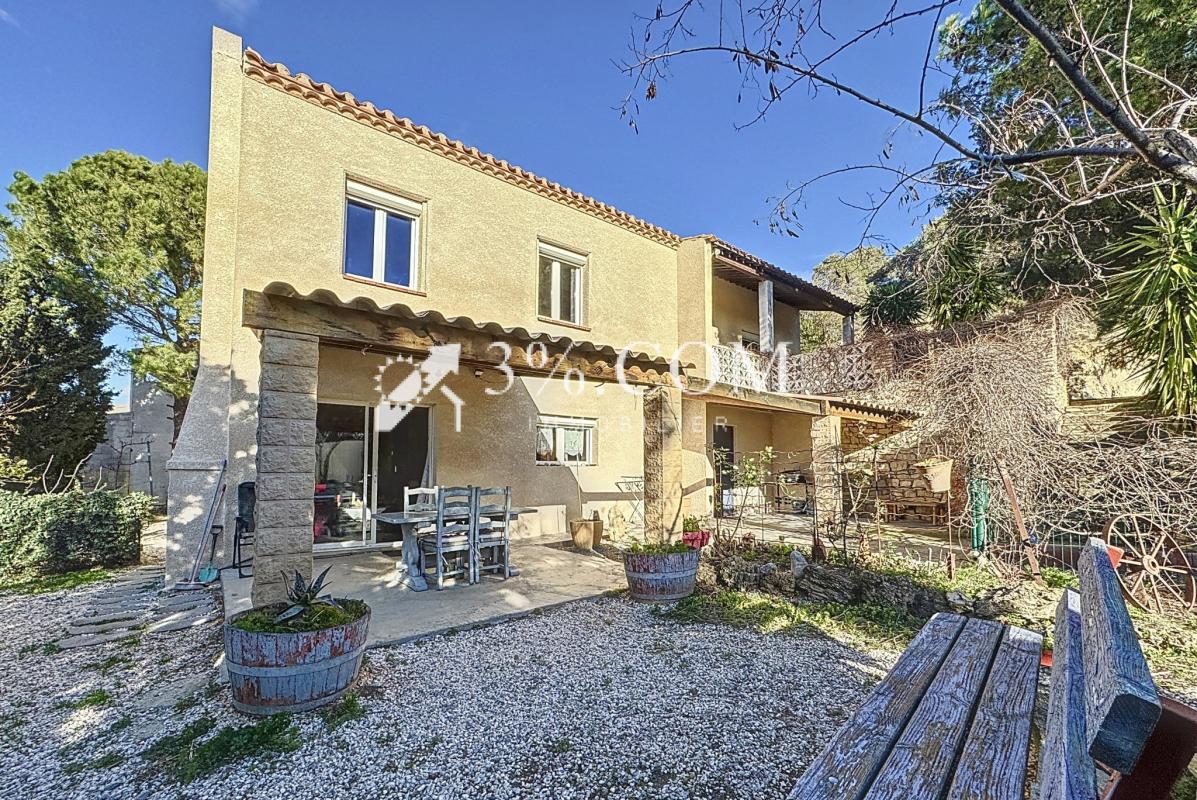 Charmante Maison de 178 m2 +Local professionnel  de 150 m2 d - Photo 3