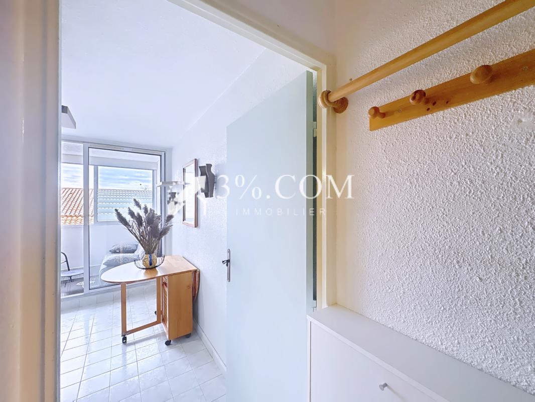 Charmant studio lumineux de 22.5 m2 avec loggia à deux pas d - Photo 3