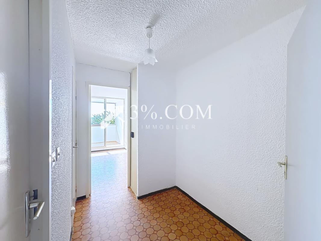Studio de 27.4 m2 avec loggia, vue sur les Salins, piscine e - Photo 2