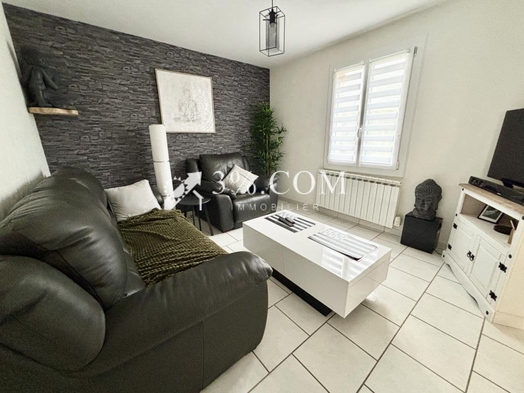 FEUQUIERES EN VIMEU : pavillon récent 3CH - 104m2 - terrain - Photo 5