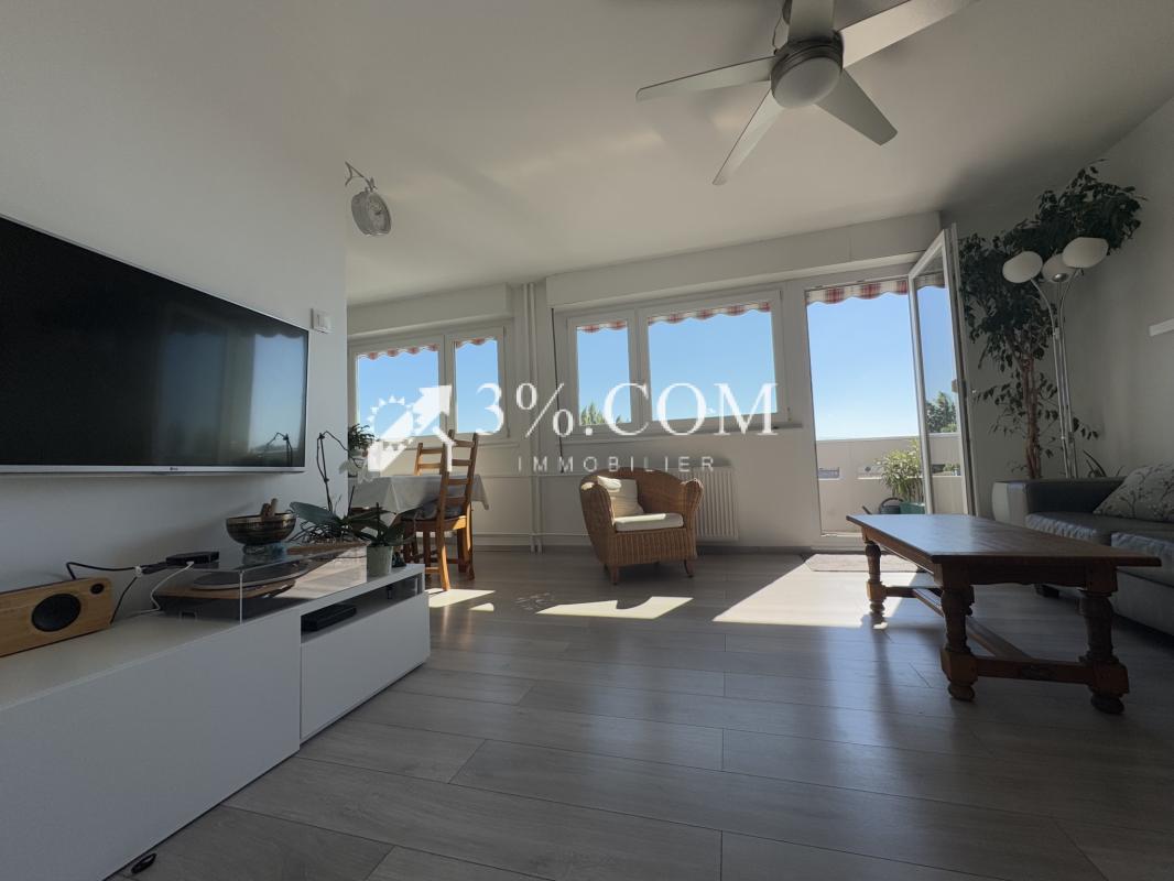 3%COM Beau F5 avec 4 chambres et 2 salles de bain/d'eau - Photo 2