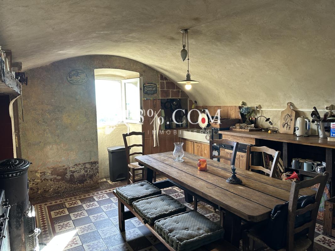 Maison de village, 3 chambres,  4 caves et terrain attenant - Photo 5
