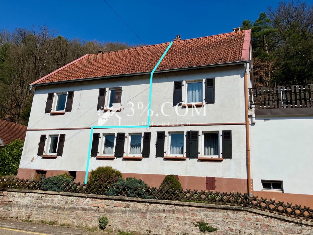 Maison semi-mitoyenne avec grandes dépendances - Photo 2