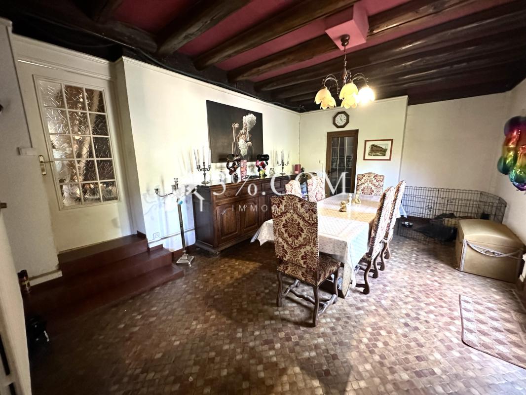 MAISON DE VILLAGE 210 M2 - TERRAIN 868 M2 - Photo 4