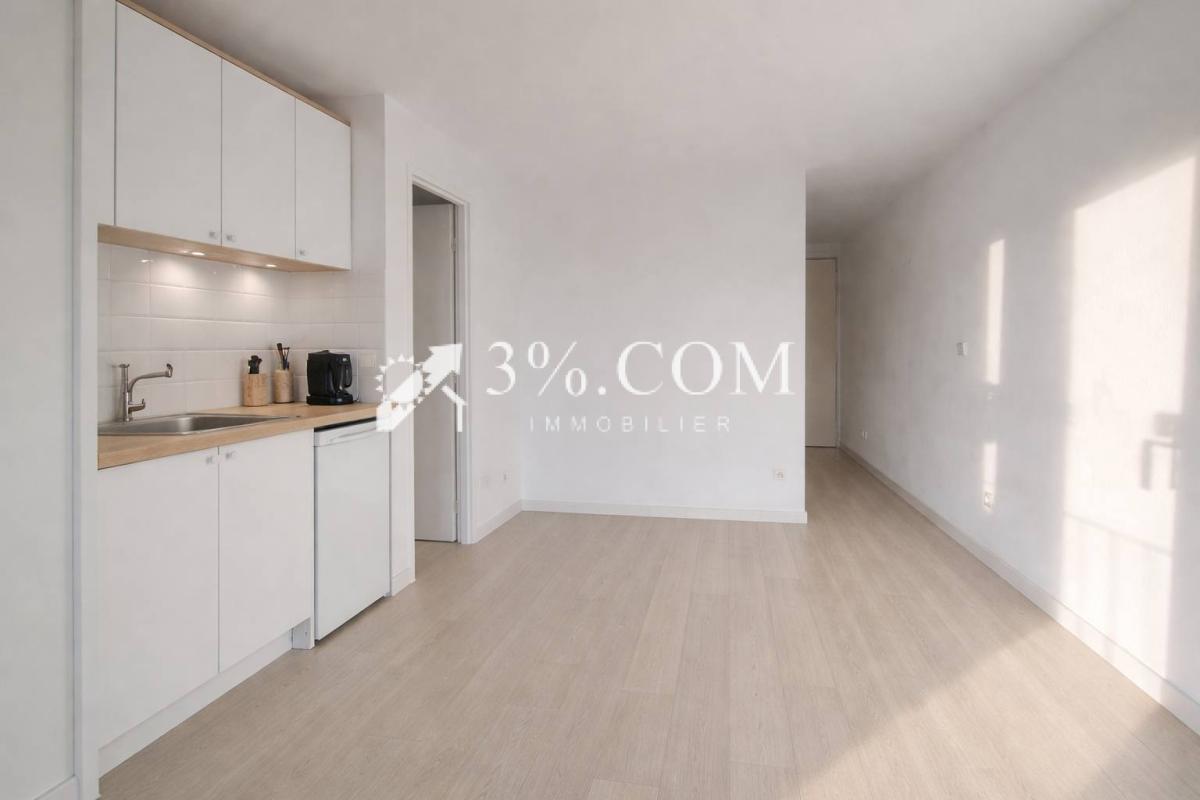 Appartement de type 2 dans une résidence avec piscine - Photo 2