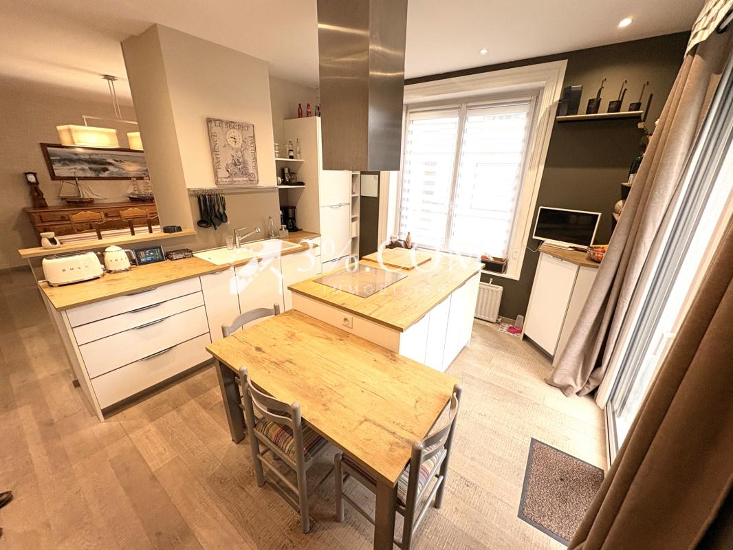 MAISON IMPECCABLE AVEC GARAGE ET GRANDE TERRASSE - Photo 2