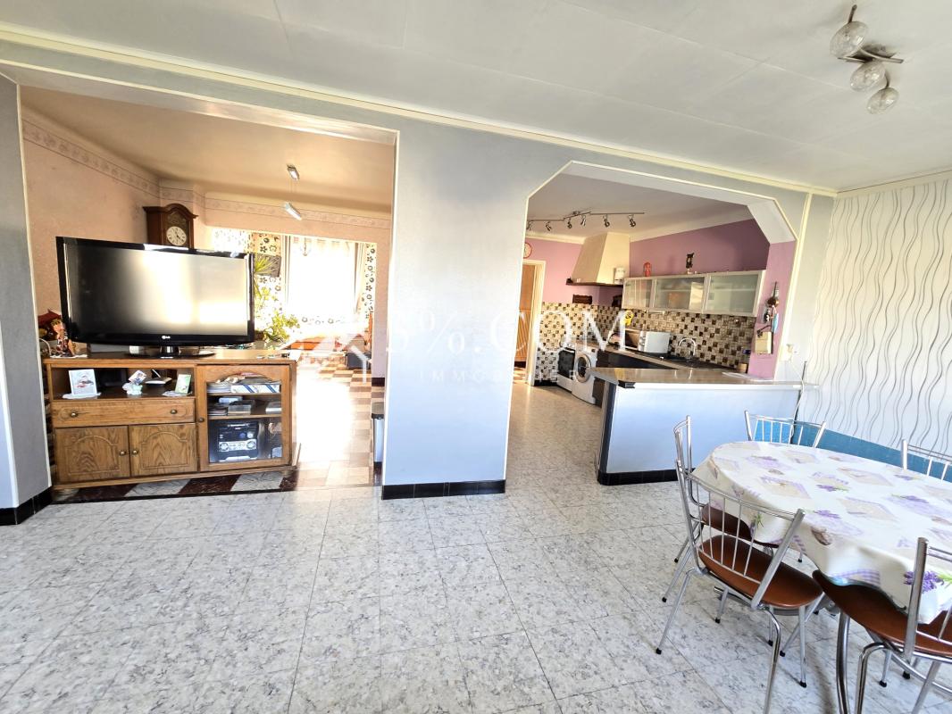 Maison de 1960 de 88 m2 avec un jardin de 67 m2 - Photo 2
