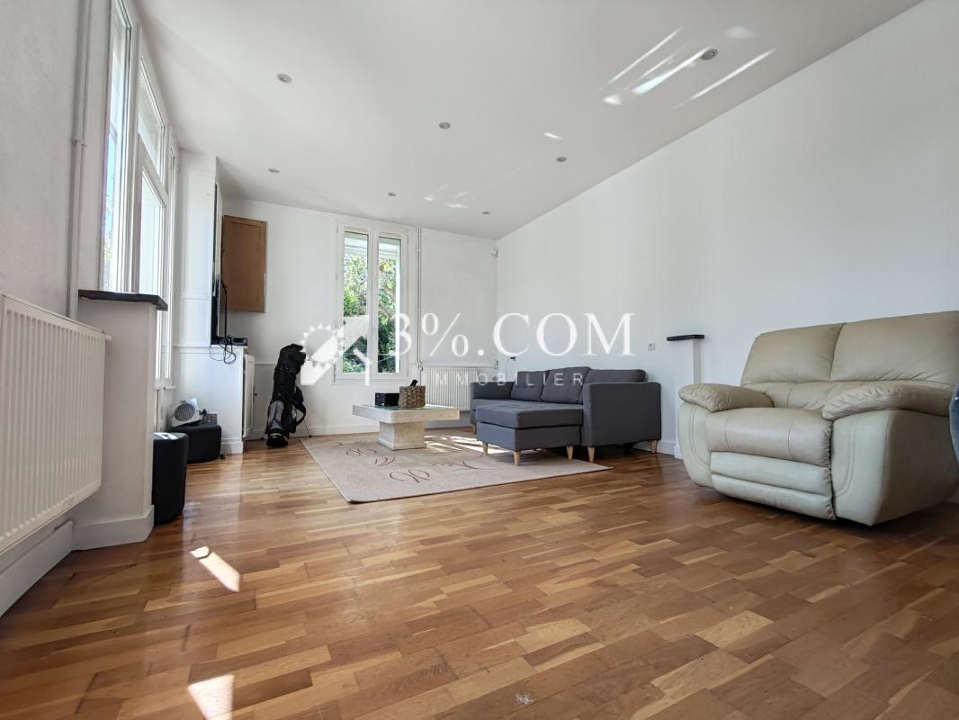 Maison bourgeoise à 400m du centre ville de Soissons - Photo 2
