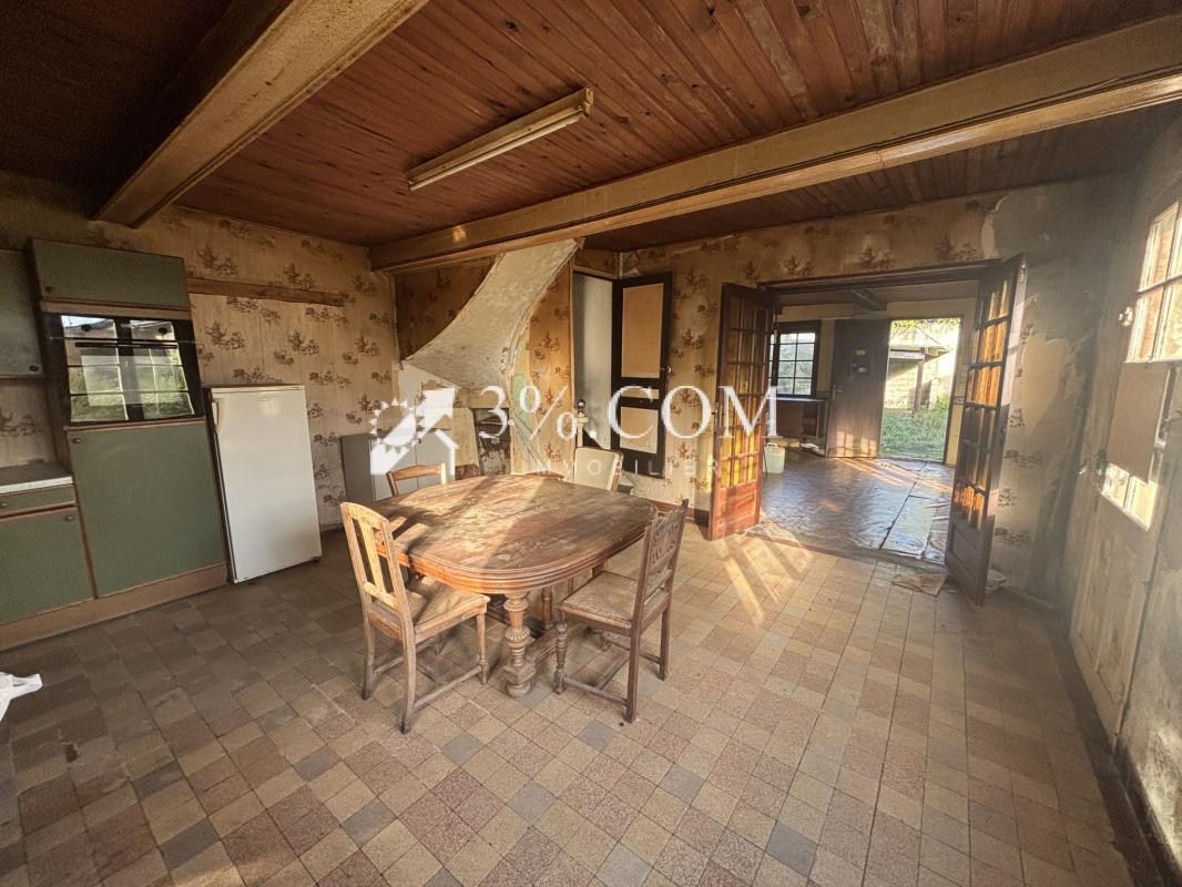 MAISON A REVOIR ENTIEREMENT IDEALEMENT PLACEE SECTEUR FEUQUI - Photo 5