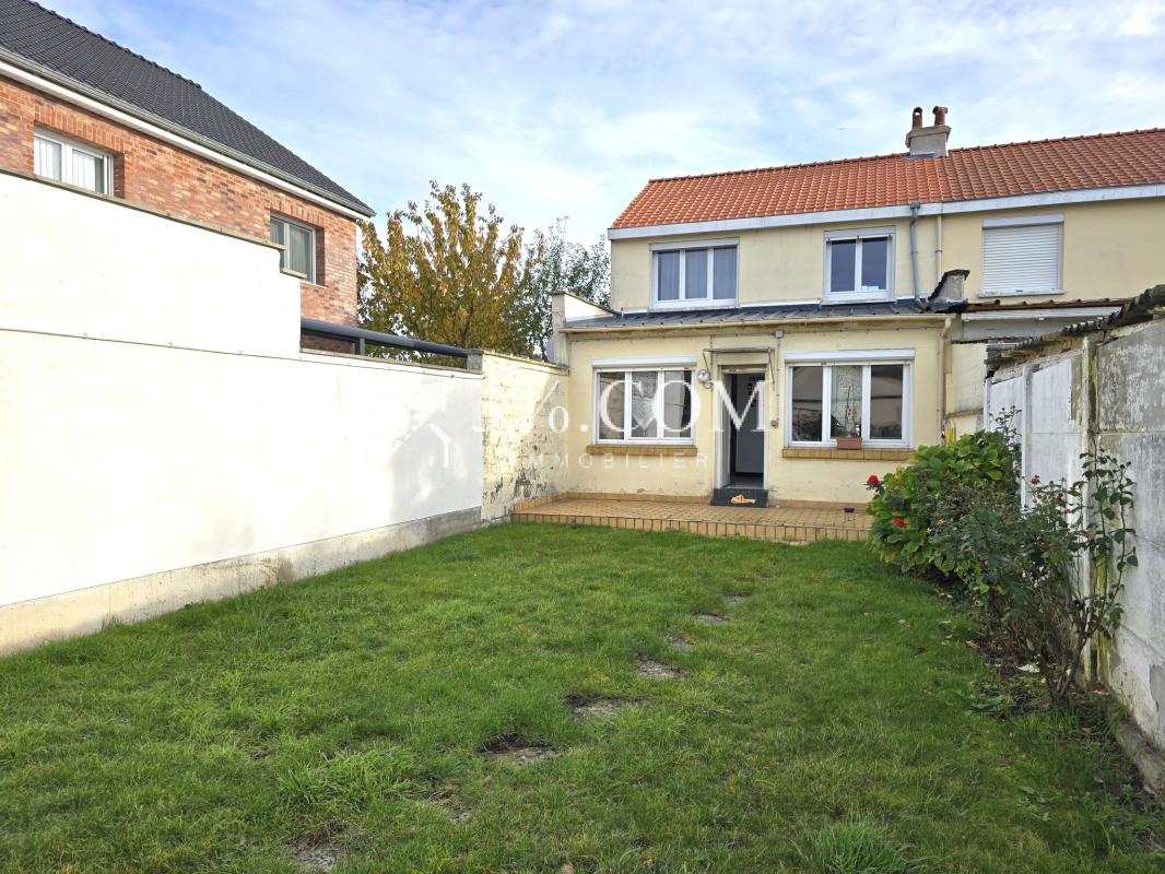 Maison 1960 avec 3 chambres + jardin avant et arrière quarti - Photo 2