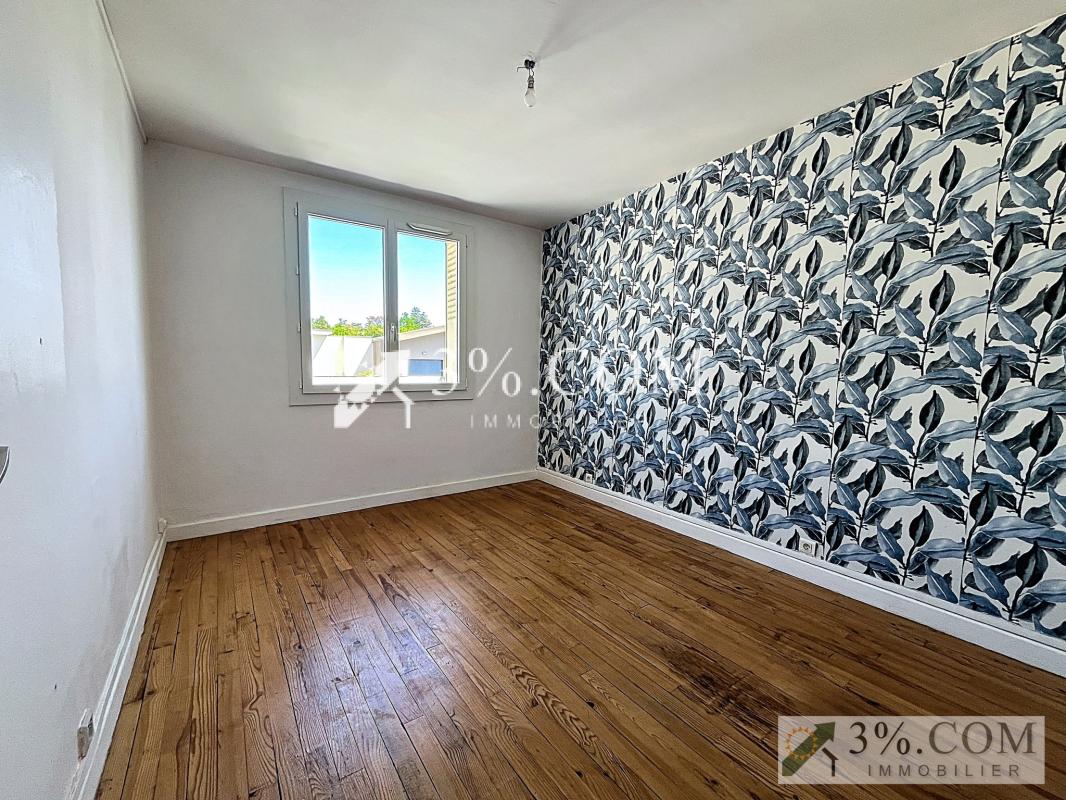 Appartement 58,3 m2 avec cave à proximité du centre ville - Photo 3