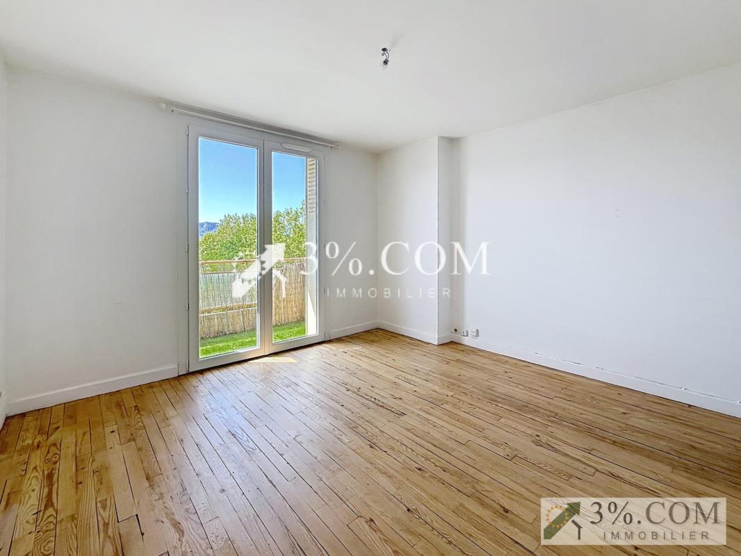 Appartement 58,3 m2 avec cave à proximité du centre ville - Photo 4