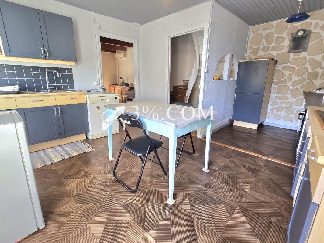 Maison de village de 127m2 et 3 chambres + jardin non attena - Photo 3