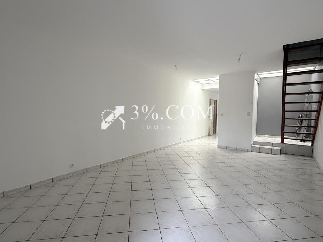 MAISON DE 105 M2 4 CH + JARDIN - Photo 4