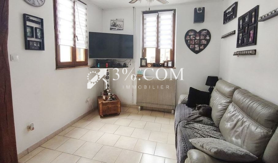 OISEMONT : Maison de village 90 m2 - 3 CH ( 4?) - sur terrai - Photo 4