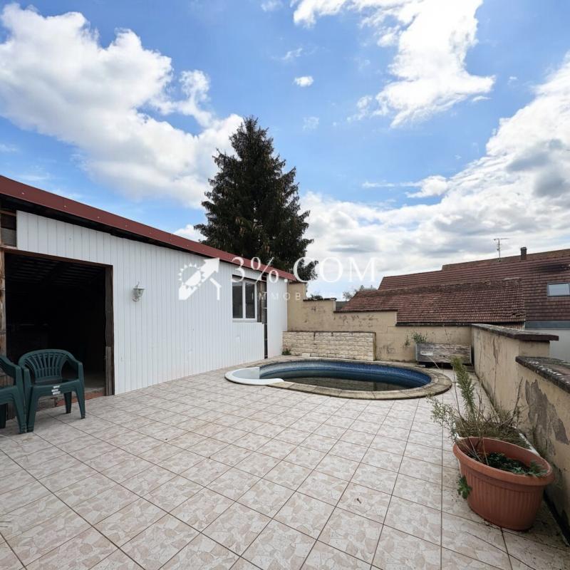 3%COM Maison 183m2  à RENOVER avec 4 garages - Photo 3