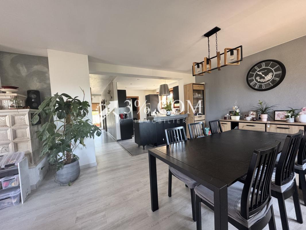3%COM Jolie maison avec 4 chambres- 2 salles de bain sur 7,7 - Photo 5