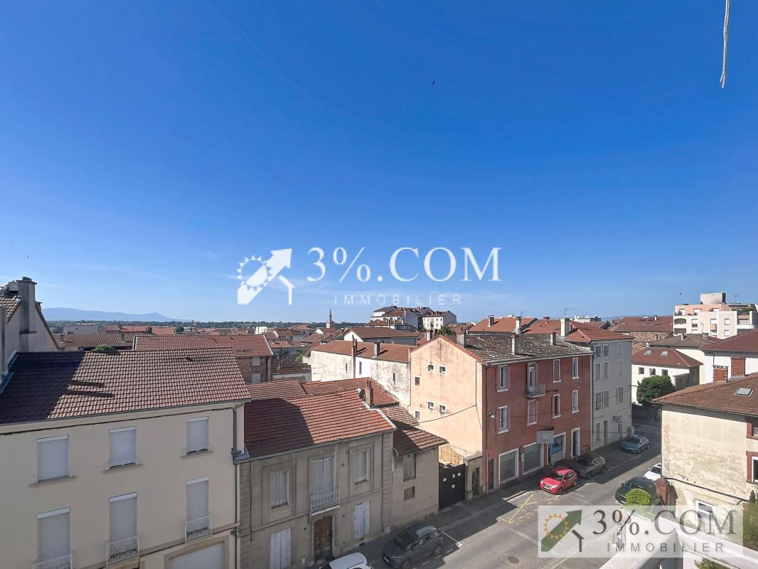 Appartement 94 m2 habitables avec garage et cave - Photo 2