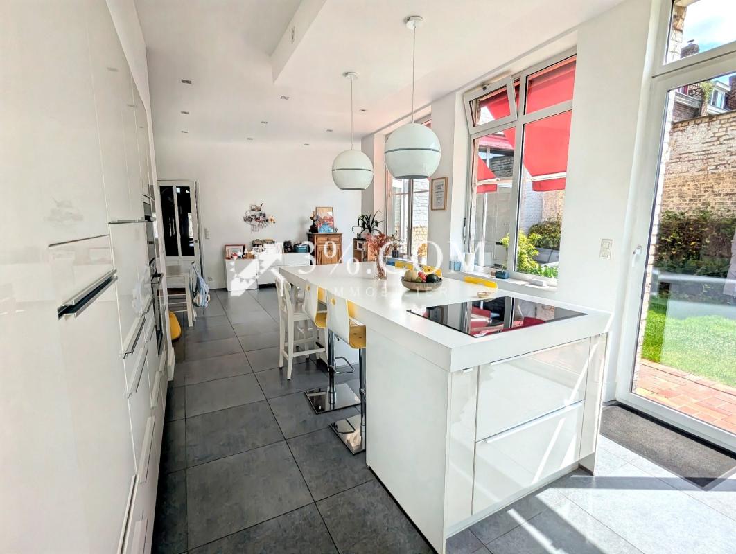 Maison bourgeoise de 265 m2 - 6 chambres - Cuisine équipée - - Photo 5