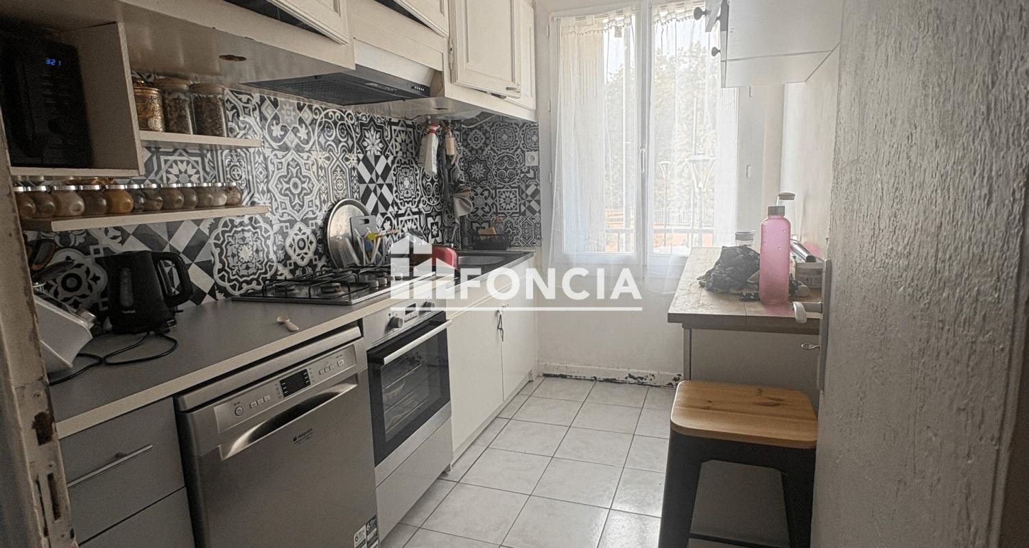 A VENDRE F3 LA GARDE