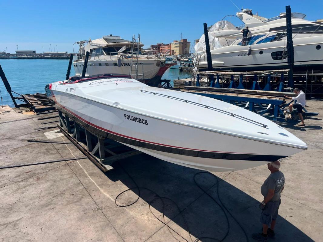 cigarette 39 top gun for sale 2009 | Racing Used 2017 CIGARETTE 39 TOP