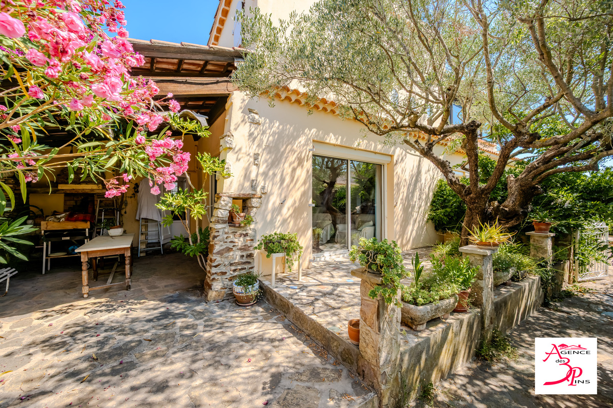 Maison 175m² — Pierrefeu-du-Var