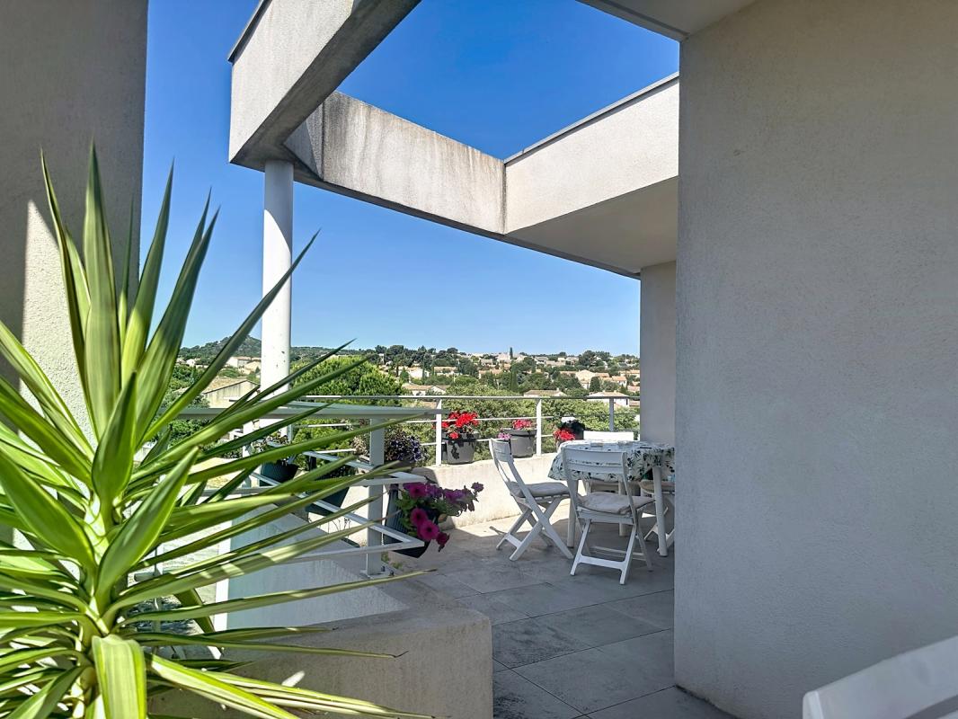 Exclusivité Villeneuve Appartement T4 105m² Terrasse Parking