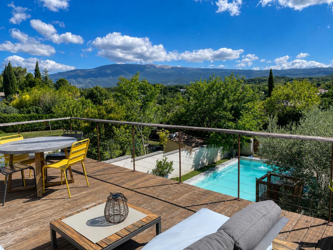 Mormoiron – Maison avec piscine - superbe vue Ventoux