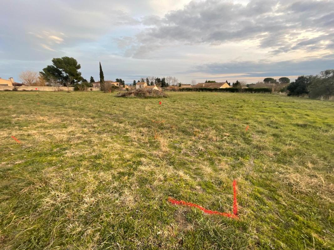 Terrain de 450 m² à Monteux