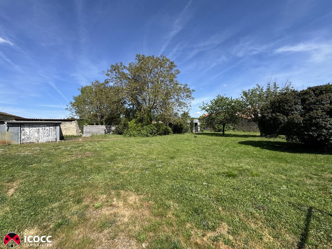Terrain constructible de 1028m2