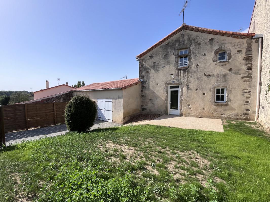 Maison 62m² — Saint-Paul-en-Pareds