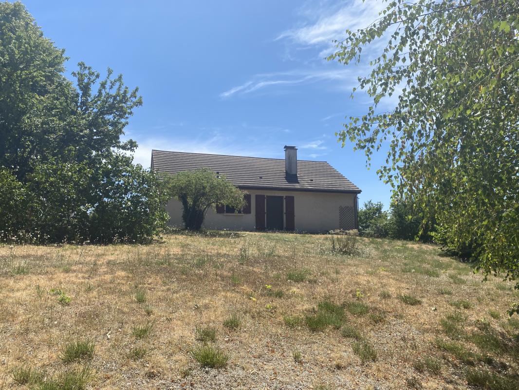 Maison de plain pied avec jardin