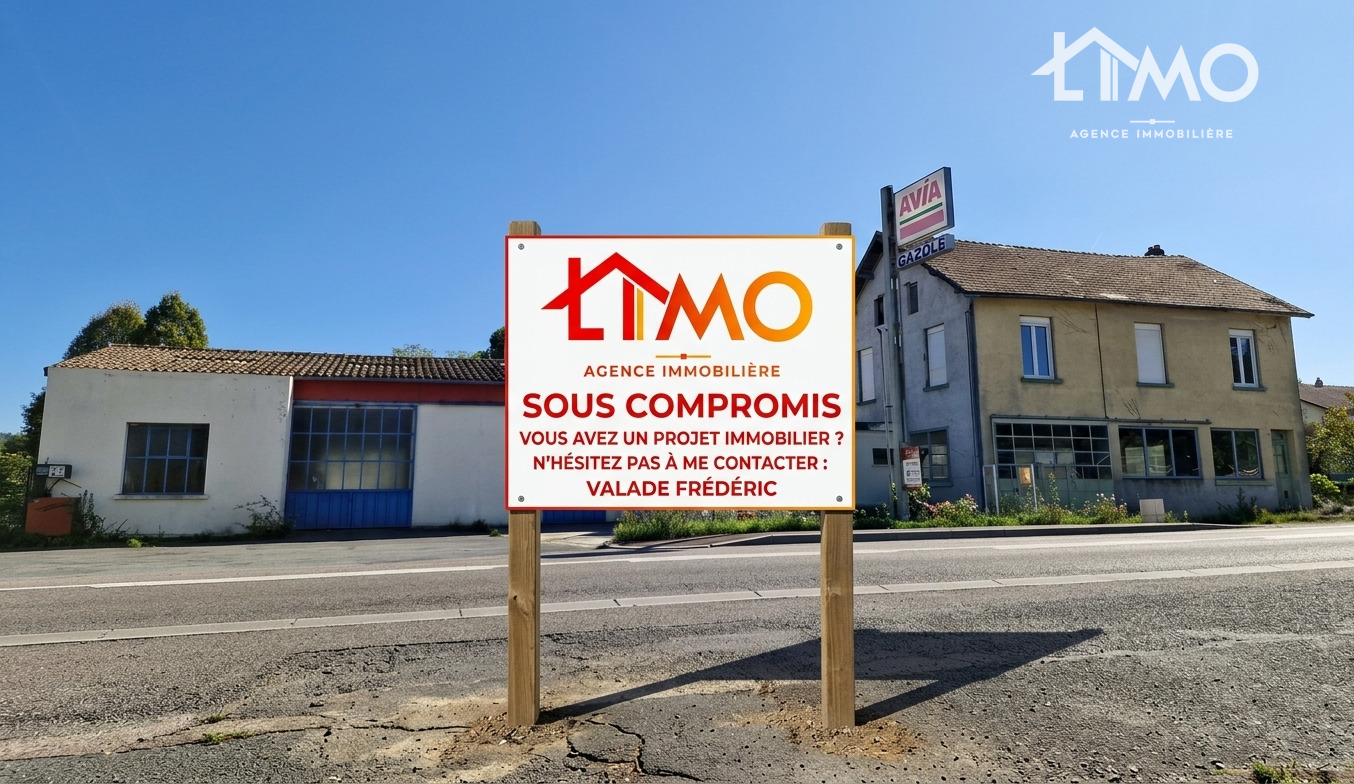Beau potentiel de rénovation de 394 M² au sol comprenant une ancienne maison et un garage