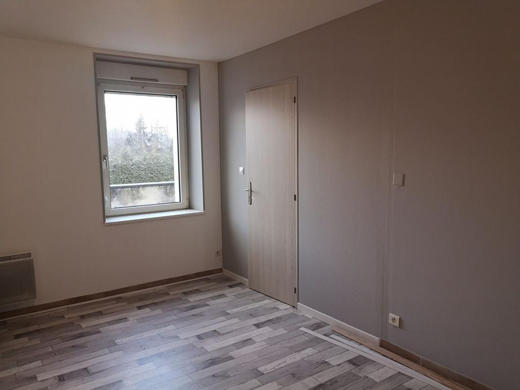 Studio (33.14 m²) à louer - Saint-dié-des-vosges (88100)