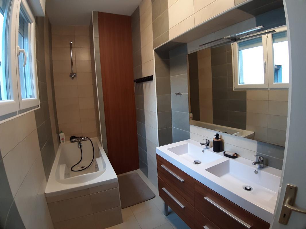 Appartement meublé 4 pièces (108.6 m²) à louer - Saint-dié-des-vosges (88100)