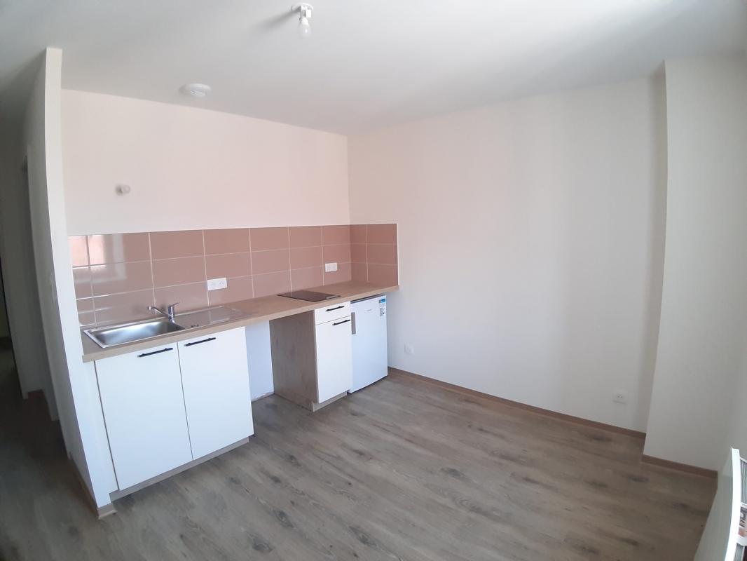 Studio (18 m²) à louer - Saint-dié-des-vosges (88100)