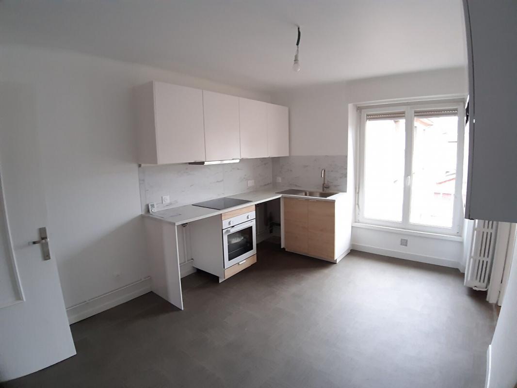 Appartement 3 pièces (75.98 m²) à louer - Saint-dié-des-vosges (88100)